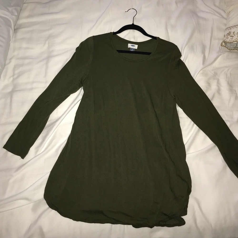 Green long sleeve